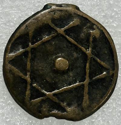 文馨钱币收藏第 302 场，国外回流老铜币，中东阿拉伯地区，拉美等国货币，30 号 1 号二连拍，长期接代拍业务，预计 4 月 4-5 号发货 摩洛哥五星打制铜币