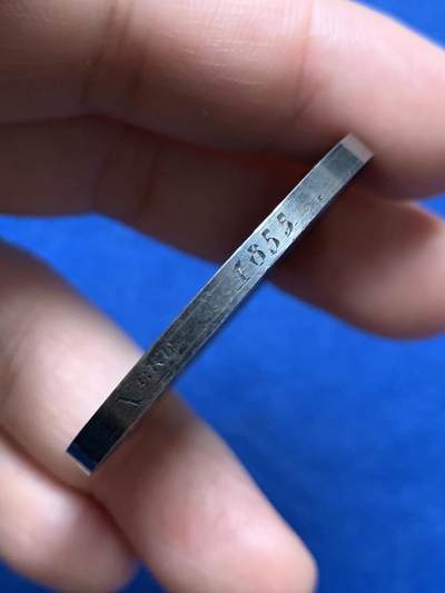 《竞宝斋》第485场 周日，周一，周二 3场连拍 （全场包邮）20级店铺 欢迎送拍 法国结婚纪念银章，32g，41.2mm，手指边铭