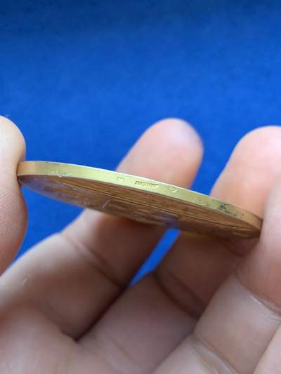 《竞宝斋》第485场 周日，周一，周二 3场连拍 （全场包邮）20级店铺 欢迎送拍 法国图尔宽市工商会工业学校纪念镀金银章 46.35克 46.1mm 菱形银标