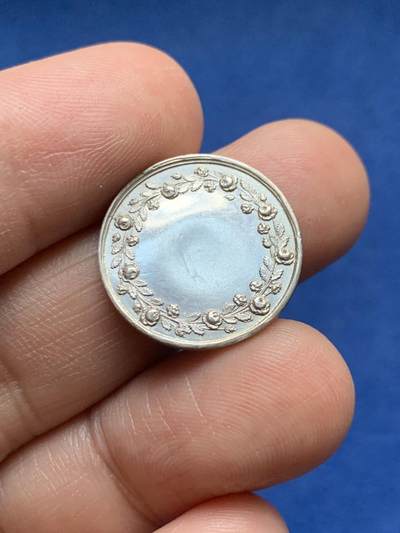 《竞宝斋》第485场 周日，周一，周二 3场连拍 （全场包邮）20级店铺 欢迎送拍 法国婚姻与爱情纪念银章，3.38g，19.6mm，油灯边铭