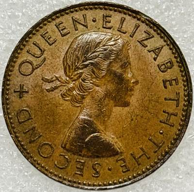 文馨钱币收藏第 302 场，国外回流老铜币，中东阿拉伯地区，拉美等国货币，30 号 1 号二连拍，长期接代拍业务，预计 4 月 4-5 号发货 好品 1963 年英属新西兰半便士铜币