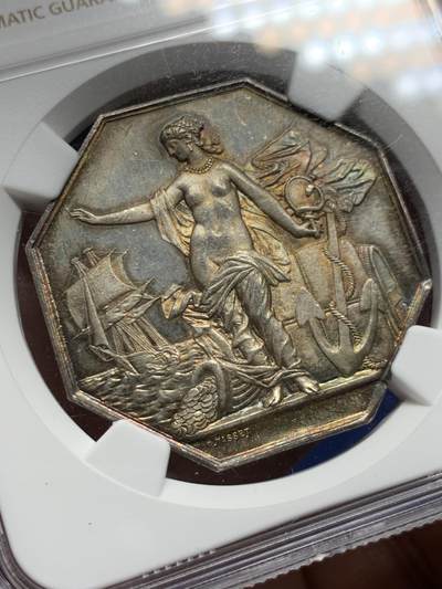 《竞宝斋》第485场 周日，周一，周二 3场连拍 （全场包邮）20级店铺 欢迎送拍 NGC MS63 法国先见之明保险公司八角银质代币