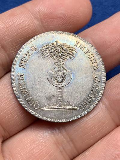 《竞宝斋》第485场 周日，周一，周二 3场连拍 （全场包邮）20级店铺 欢迎送拍 法国银质代币，里昂律师，正义女神与法律女神，11.38g，31.2mm，早期无边铭