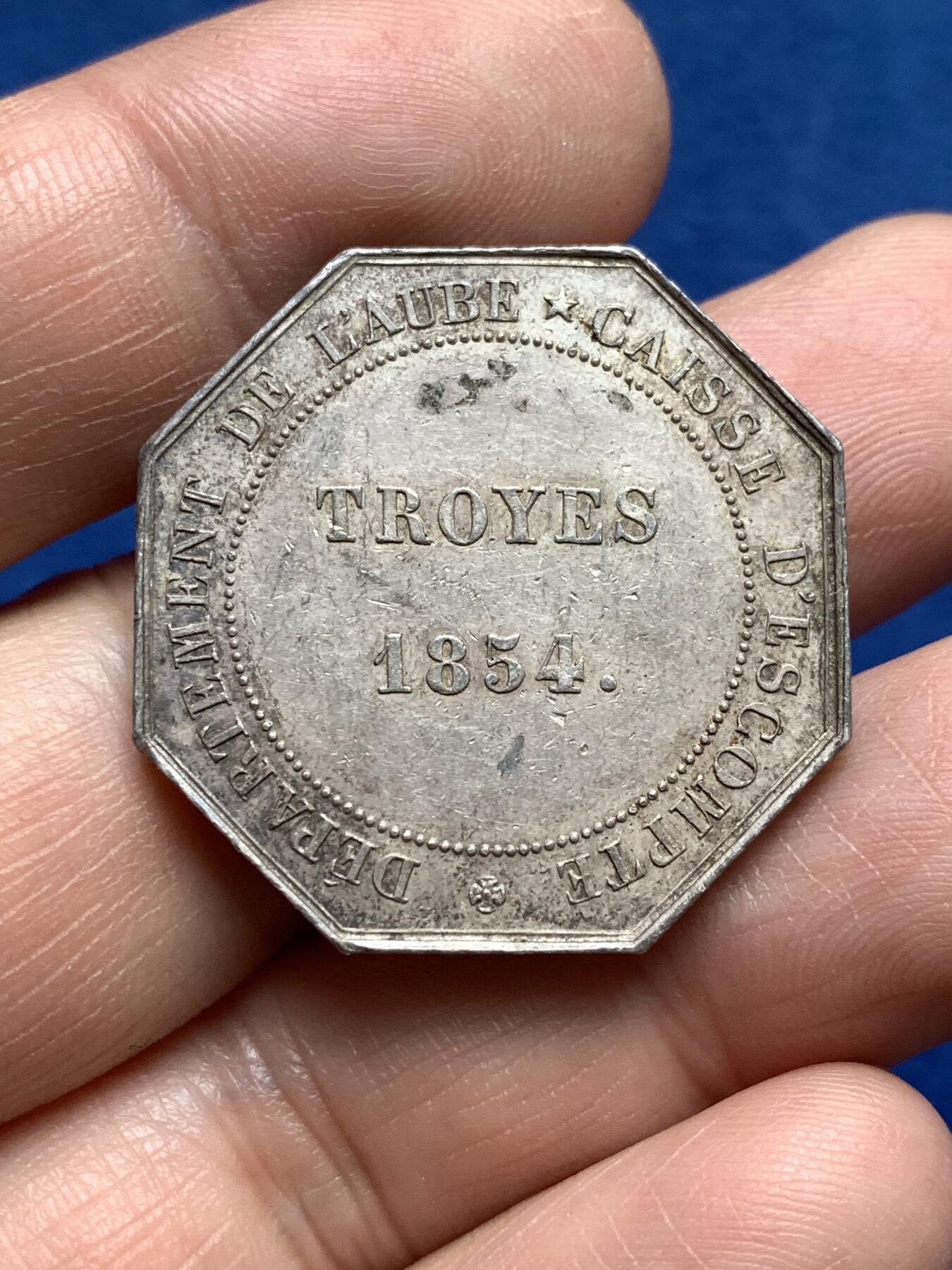 《竞宝斋》第485场 周日，周一，周二 3场连拍 （全场包邮）20级店铺 欢迎送拍