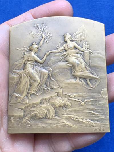 《竞宝斋》第485场 周日，周一，周二 3场连拍 （全场包邮）20级店铺 欢迎送拍 法国Charles Pillet 1908年法英博览会铜章，126.45g，57.7*69.5mm，丰饶角边铭