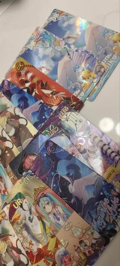 秋原瞳的小店第四十三期——年中大促！！！捡漏进货来！！！ 卡游初音未来绝版ur20张散配，最后一舞，品相有保证