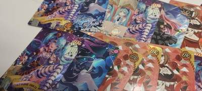 秋原瞳的小店第四十三期——年中大促！！！捡漏进货来！！！ 卡游初音未来绝版ur20张，再来一舞，品相请OK