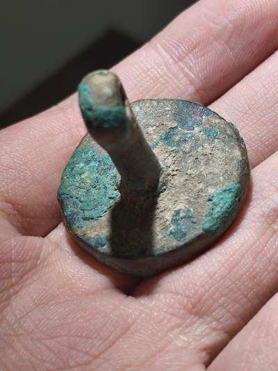 星盘世界钱币 5.2年度精品币大拍 一周年抽奖活动 高等级！33g厚重，巴克特里亚-马尔基亚那文化圈 bmac青铜印章早期版本，这是一件非常重且精品的印章，这种长柄印章的等级应该是比较高了，而且品相也比较好，非常漂亮，这种某个软件至少要几千块的