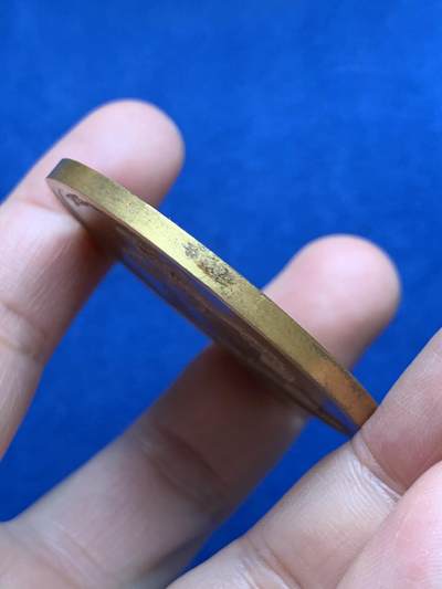 《竞宝斋》第485场 周日，周一，周二 3场连拍 （全场包邮）20级店铺 欢迎送拍 法国纪念贝里公爵（查理十世之子）与那不勒斯的玛丽-卡罗琳的婚礼镀金铜章，52.3g，50mm，1841年以前铜质无边铭