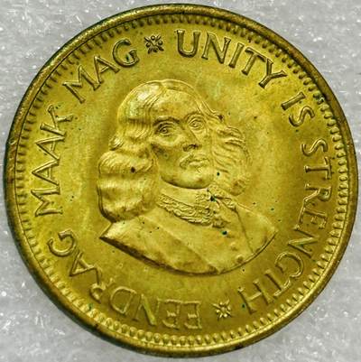 文馨钱币收藏第 302 场，国外回流老铜币，中东阿拉伯地区，拉美等国货币，30 号 1 号二连拍，长期接代拍业务，预计 4 月 4-5 号发货 原铜光 1964 年南非开拓者里贝克 1/2 分双喜鹊 关门版