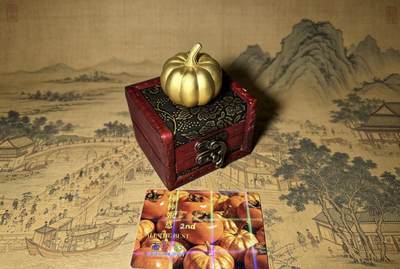 CSIS-GREAT评级精品钱币拍卖第三百四十九期 西瓜太郎2026年柿柿如意系列第二组小南瓜立体异形纪念铜章