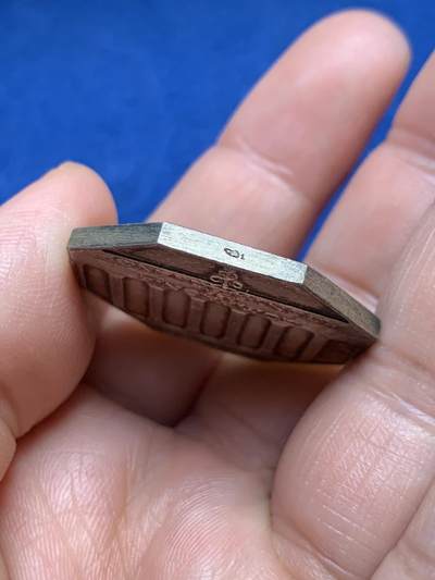 《竞宝斋》第485场 周日，周一，周二 3场连拍 （全场包邮）20级店铺 欢迎送拍 法国昂热储蓄银行八角银质代币，21.3g，32mm，丰饶角1边铭，含银95%