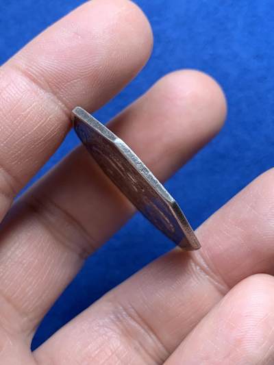 《竞宝斋》第485场 周日，周一，周二 3场连拍 （全场包邮）20级店铺 欢迎送拍 法国八角银质代币，爱情与婚姻信物，丘比特骑着狮子，“爱能战胜一切”，12.88g，32.1mm，早期无边铭，铸造风格像路易十六时期