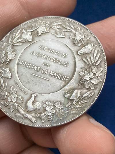 《竞宝斋》第485场 周日，周一，周二 3场连拍 （全场包邮）20级店铺 欢迎送拍 法国农业协会银章，37.02g，40.9mm，丰饶角边铭