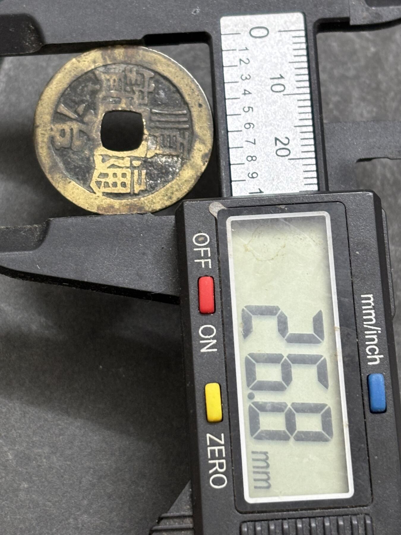 文馨钱币收藏第 302 场，国外回流老铜币，中东阿拉伯地区，拉美等国货币，30 号 1 号二连拍，长期接代拍业务，预计 4 月 4-5 号发货