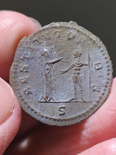 星盘世界钱币 5.2年度精品币大拍 一周年抽奖活动 罗马帝国 三世纪危机著名世界光复者-奥勒良大帝 安东尼安铜币三世纪危机高潮阶段平定高卢和叙利亚叛乱以及日耳曼人源源不断的入侵 罗马中后期著名皇帝