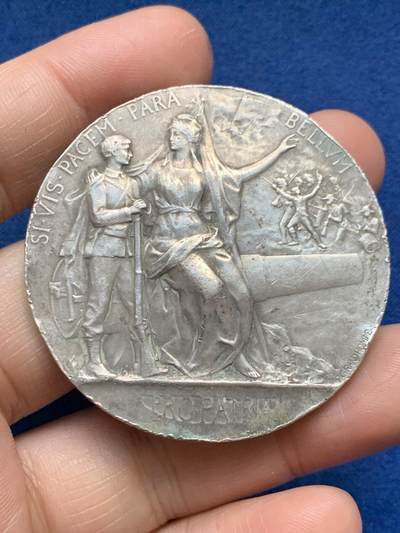 《竞宝斋》第485场 周日，周一，周二 3场连拍 （全场包邮）20级店铺 欢迎送拍 法国军事准备银章，61.8g，49.3mm，丰饶角2argent边铭，细节见图