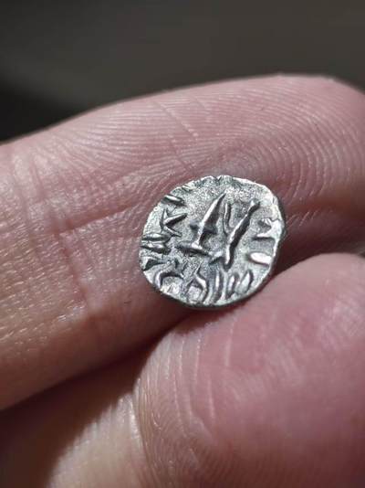 星盘世界钱币 5.2年度精品币大拍 一周年抽奖活动 极品！波西斯Vahsir (Oxathres)奥波银币 公元前一世纪，这种现在仿品非常多，这枚非常开门，而且品相极好