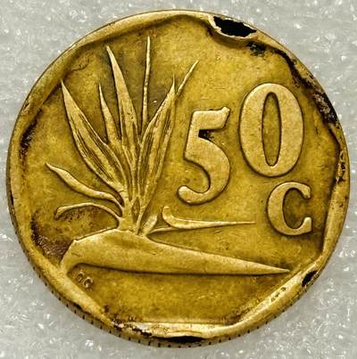 文馨钱币收藏第 302 场，国外回流老铜币，中东阿拉伯地区，拉美等国货币，30 号 1 号二连拍，长期接代拍业务，预计 4 月 4-5 号发货 1993 年南非 50 分铜币