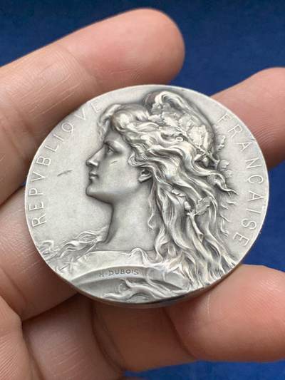 《竞宝斋》第485场 周日，周一，周二 3场连拍 （全场包邮）20级店铺 欢迎送拍 法国H.Dubois 玛丽安娜银章，艾因省园艺协会，34.55g，40.9mm，丰饶角1argent边铭