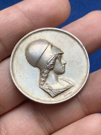 《竞宝斋》第485场 周日，周一，周二 3场连拍 （全场包邮）20级店铺 欢迎送拍 法国皮卡第考古协会纪念银章 15.9克 33mm 手指银标