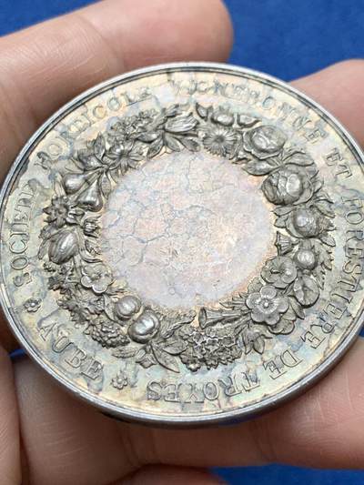 《竞宝斋》第485场 周日，周一，周二 3场连拍 （全场包邮）20级店铺 欢迎送拍 法国特鲁瓦园艺协会银章，高浮雕，65.4g，50.1mm，丰饶角边铭