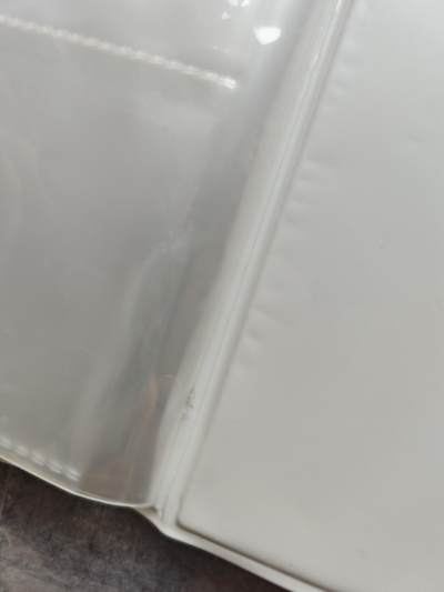 【随心含颖卡拍58期】卡游/集卡社/卡卡沃 抽卡机专场拍卖【无佣金】 卡游 小新卡册一个里面是一张卡 时间久了有点点灰