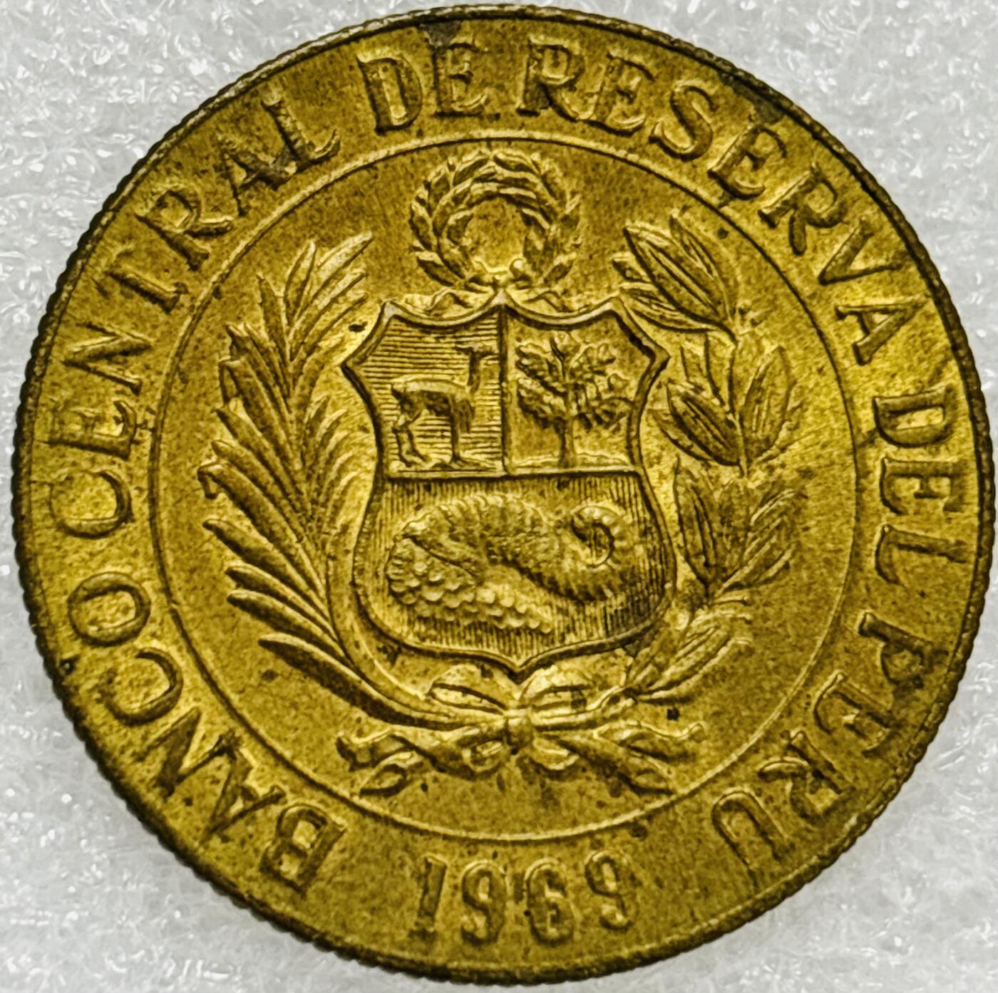 文馨钱币收藏第 302 场，国外回流老铜币，中东阿拉伯地区，拉美等国货币，30 号 1 号二连拍，长期接代拍业务，预计 4 月 4-5 号发货