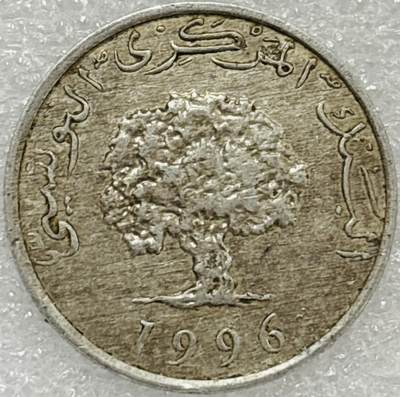 文馨钱币收藏第 302 场，国外回流老铜币，中东阿拉伯地区，拉美等国货币，30 号 1 号二连拍，长期接代拍业务，预计 4 月 4-5 号发货 1996 年突尼斯 5 米利姆