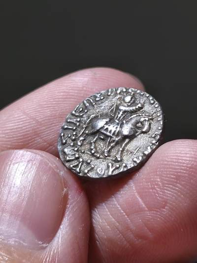 星盘世界钱币 5.2年度精品币大拍 一周年抽奖活动 稀有美品！希腊化-印度-斯基泰王国｜阿泽斯公元前58–12年德拉克马银币 正面：希腊文铭文：ΒΑΣΙΛΕΩΣ ΒΑΣΙΛΕΩΝ ΜΕΓΑΛΟΥ ΑΖΟΥ（万王之王 伟大的阿泽斯）背面持盾雅典娜