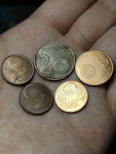 2026年第四十八场(总第二百一十七场）外国好品散币场(免佣金) 葡萄牙🇵🇹1欧分+芬兰🇫🇮5欧分+马耳他🇲🇹1、2欧分共五枚