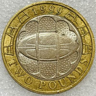 文馨钱币收藏第 302 场，国外回流老铜币，中东阿拉伯地区，拉美等国货币，30 号 1 号二连拍，长期接代拍业务，预计 4 月 4-5 号发货 好品英国1999年橄榄球世界杯2镑纪念币 