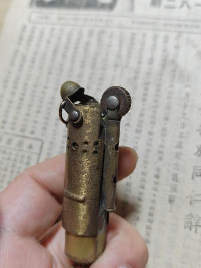 勋章徽章奖章纪念章杂项拍卖 抗战铜制子弹头火机