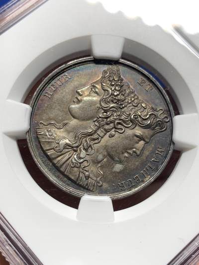 《竞宝斋》第485场 周日，周一，周二 3场连拍 （全场包邮）20级店铺 欢迎送拍 NGC MS62 法国双面神雅努斯婚姻爱情题材银质jeton，命运之神摩伊赖牵着丘比特：爱情被命运牵着，蒙住了眼睛