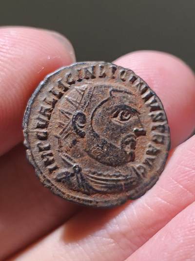 星盘世界钱币 5.2年度精品币大拍 一周年抽奖活动 极美品！四帝共治末期 李锡尼一世富力铜币 赫拉克利亚造币厂 背面朱皮特 公元308年至324年间的罗马帝国东部皇帝，也是君士坦丁一世统一帝国的最后一位对手