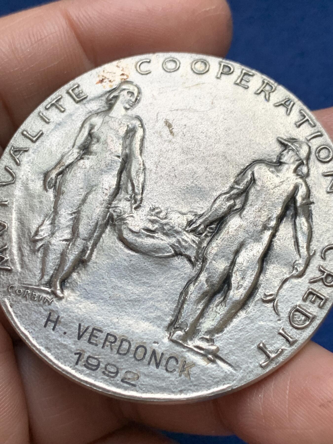 《竞宝斋》第485场 周日，周一，周二 3场连拍 （全场包邮）20级店铺 欢迎送拍