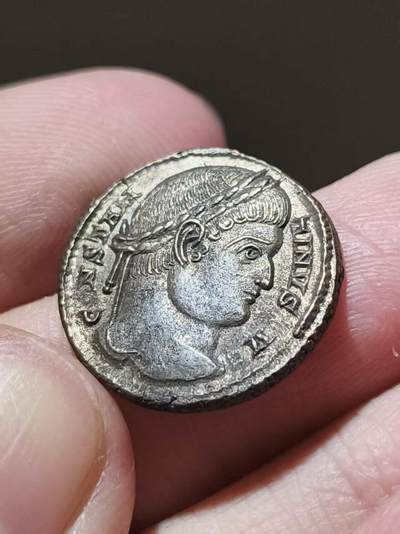 星盘世界钱币 5.2年度精品币大拍 一周年抽奖活动 极品！完全未流通君士坦丁大帝营地星光铜币，非常热门的品种，而且品相确实有目共睹了，非常犀利表面也很好