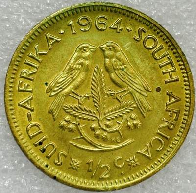 文馨钱币收藏第 302 场，国外回流老铜币，中东阿拉伯地区，拉美等国货币，30 号 1 号二连拍，长期接代拍业务，预计 4 月 4-5 号发货 原铜光 1964 年南非开拓者里贝克 1/2 分双喜鹊 关门版