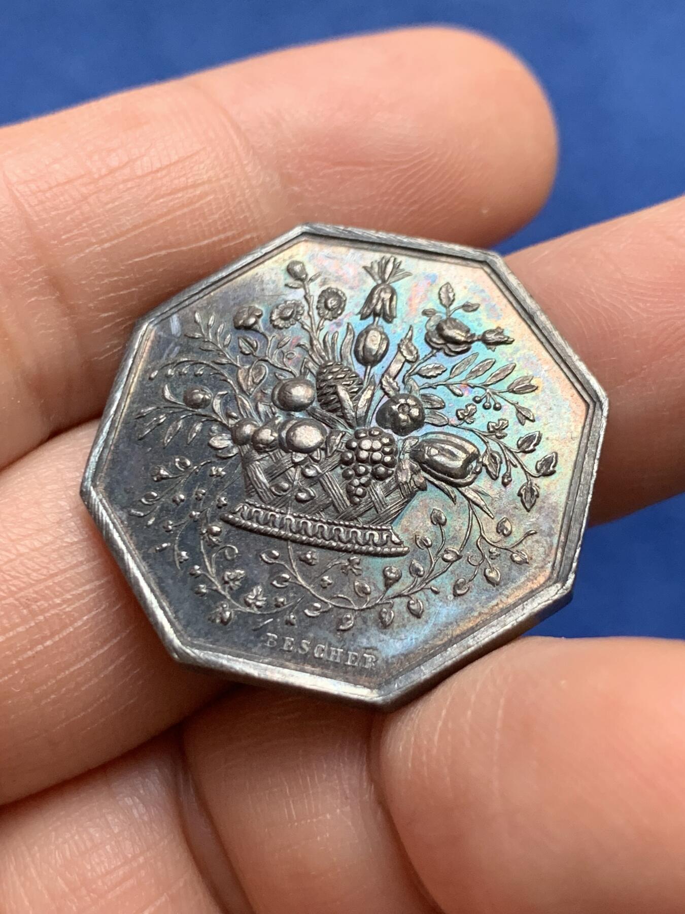 《竞宝斋》第485场 周日，周一，周二 3场连拍 （全场包邮）20级店铺 欢迎送拍