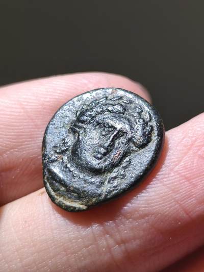 星盘世界钱币 5.2年度精品币大拍 一周年抽奖活动 艺术性强！稀有！古希腊 - 特洛亚斯 · 吉尔吉斯（Troas. Gergis）铜币，公元前350–300年；正面：西比尔女巫赫罗菲勒头像，近乎正面背面：斯芬克斯坐像向右