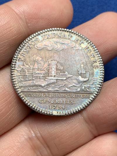 《竞宝斋》第485场 周日，周一，周二 3场连拍 （全场包邮）20级店铺 欢迎送拍 法国路易十六头像通用保险公司银质代币，9.50g，30.3mm