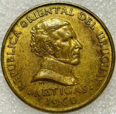 文馨钱币收藏第 302 场，国外回流老铜币，中东阿拉伯地区，拉美等国货币，30 号 1 号二连拍，长期接代拍业务，预计 4 月 4-5 号发货 早期 1960 年乌拉圭 10 分铜币