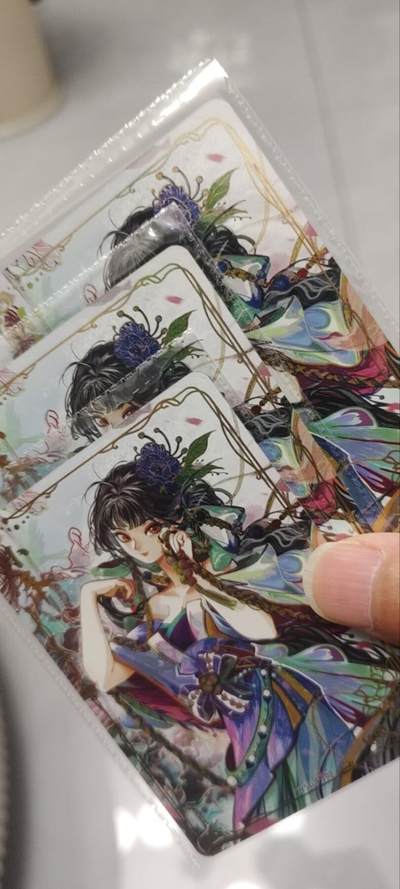 秋原瞳的小店第四十三期——年中大促！！！捡漏进货来！！！ 卡游三国活动卡小乔原膜12张——12宫和进货的来，实物很不错