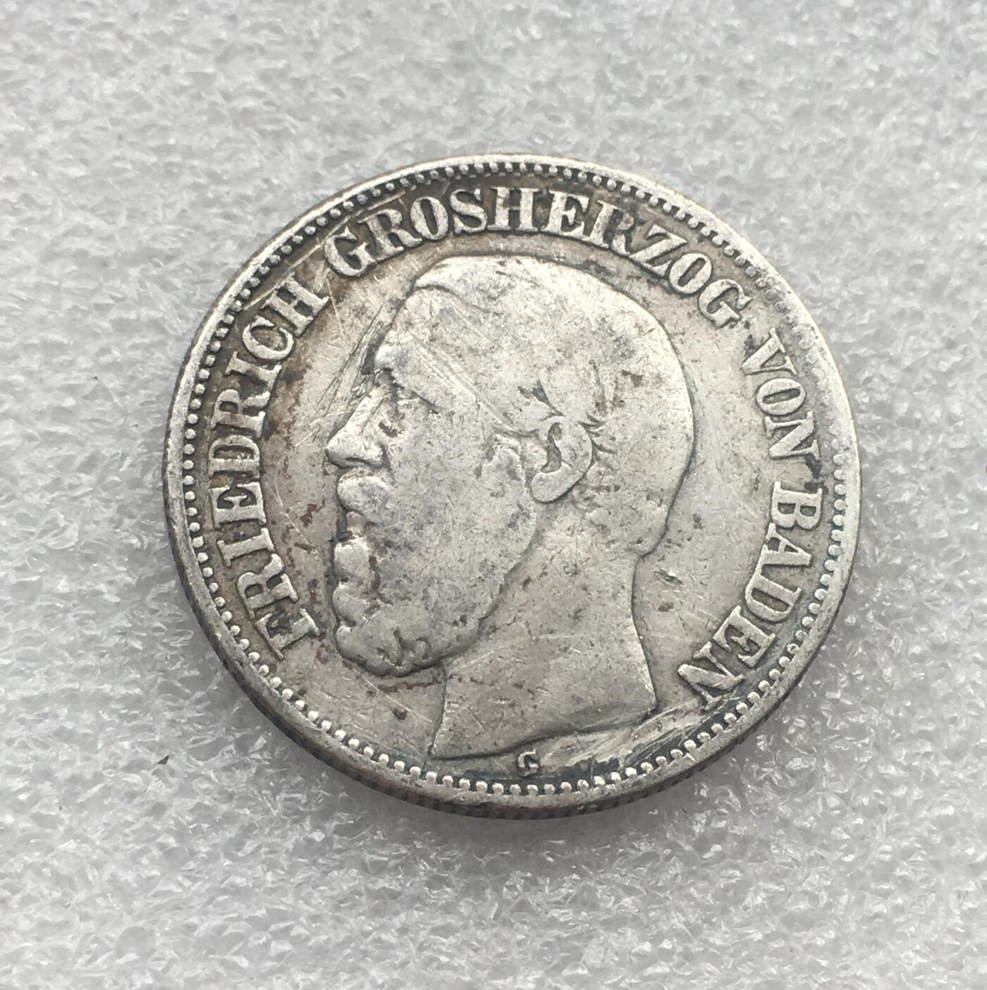 世界钱币专场拍卖 每周二开拍