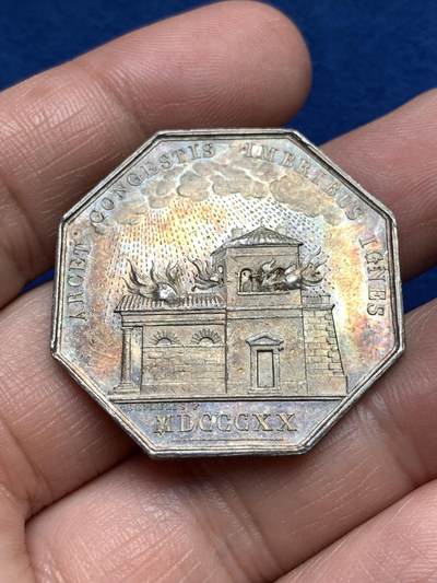 《竞宝斋》第485场 周日，周一，周二 3场连拍 （全场包邮）20级店铺 欢迎送拍 法国八角银章，卢瓦尔火灾保险，17.97g，34.3mm，蜜蜂边铭