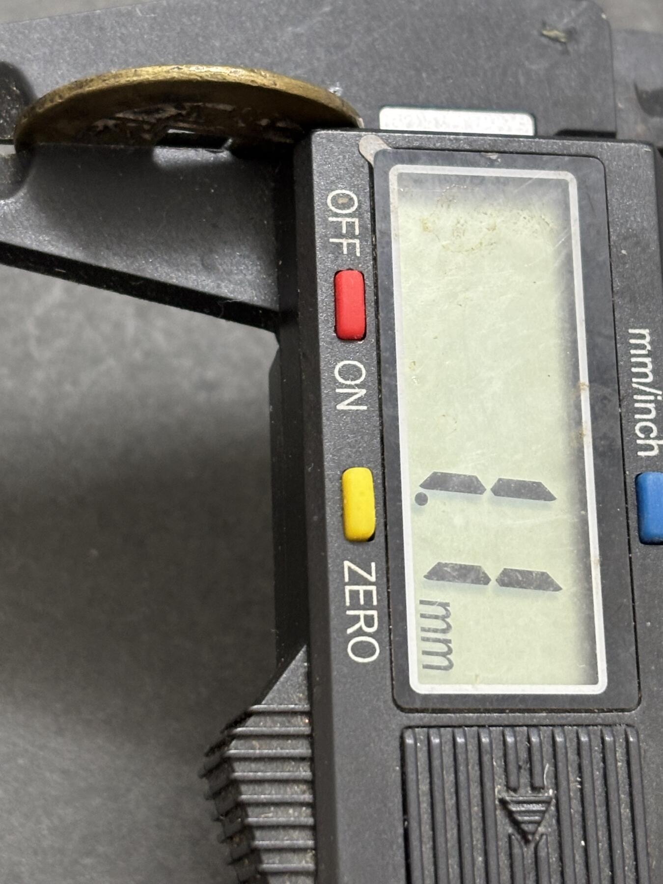 文馨钱币收藏第 302 场，国外回流老铜币，中东阿拉伯地区，拉美等国货币，30 号 1 号二连拍，长期接代拍业务，预计 4 月 4-5 号发货