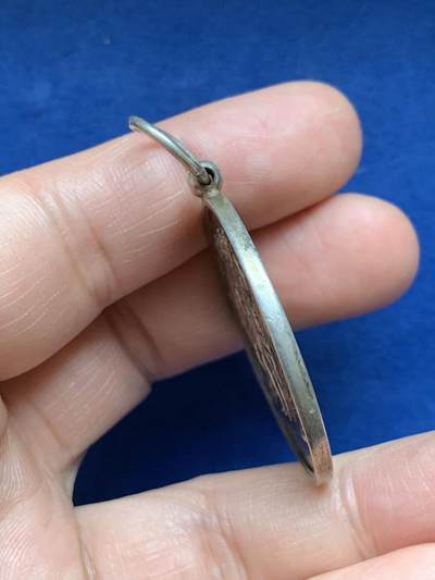 《竞宝斋》第485场 周日，周一，周二 3场连拍 （全场包邮）20级店铺 欢迎送拍 法国三女神音乐节纪念银章 16.6克 36.6mm