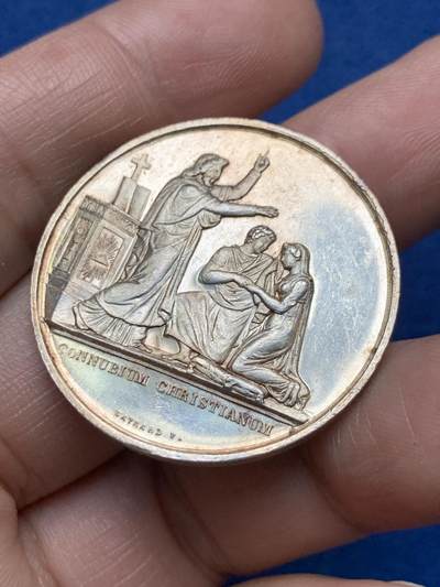 《竞宝斋》第485场 周日，周一，周二 3场连拍 （全场包邮）20级店铺 欢迎送拍 法国结婚纪念银章，16.22g，33.6mm，1879年仅铸造一年烟斗边铭