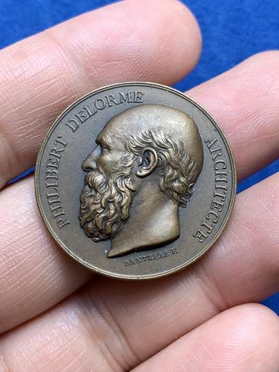 《竞宝斋》第485场 周日，周一，周二 3场连拍 （全场包邮）20级店铺 欢迎送拍 法国里昂建筑师协会铜质代币，建筑师菲利贝尔·德洛姆肖像，14.15g，30.5mm，丰饶角边铭