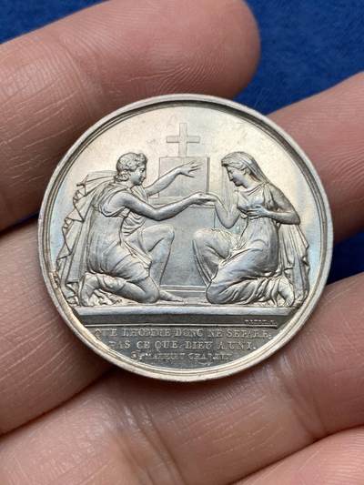 《竞宝斋》第485场 周日，周一，周二 3场连拍 （全场包邮）20级店铺 欢迎送拍 法国婚姻与爱情纪念银章，13.80g，32.1mm，船锚+C边铭